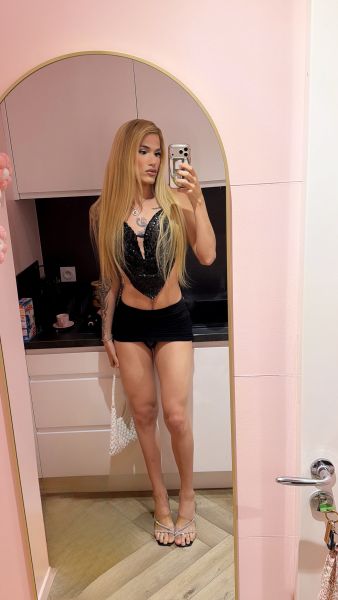 Bonjour, mon amour, bienvenue dans mon annonce d'escorte, je suis Luísa Oliver trans, j'ai 20 ans et je suis une débutante très coquine et sensuelle, j'espère vous plaire.

Avec un corps maigre et délicieux, je fais un bon sexe oral, volant et délicieux, dans mon service je suis très calme et patient, comme une petite amie et je fais un service fou. 😈😈🔥
