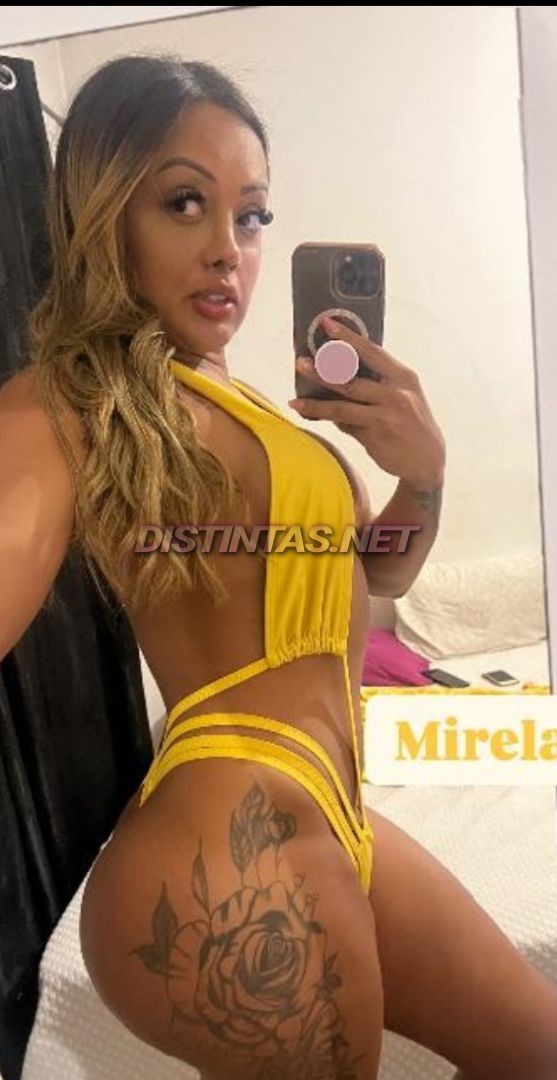Mirela Gomes 