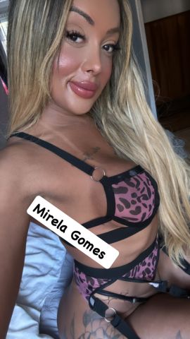 Mirela Gomes 