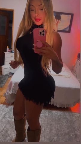 Mirela Gomes 