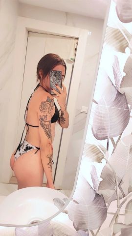 Mia