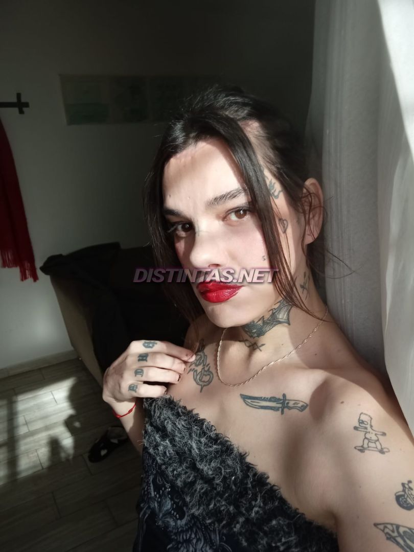 Victoria M