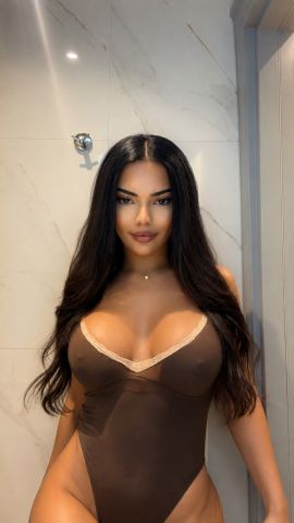 Kylie Sweety