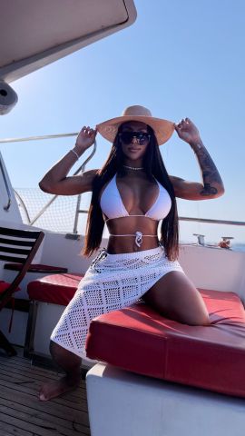 TS Jhennifer 