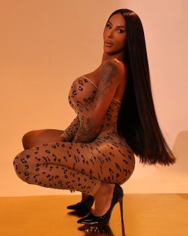 TS Jhennifer 