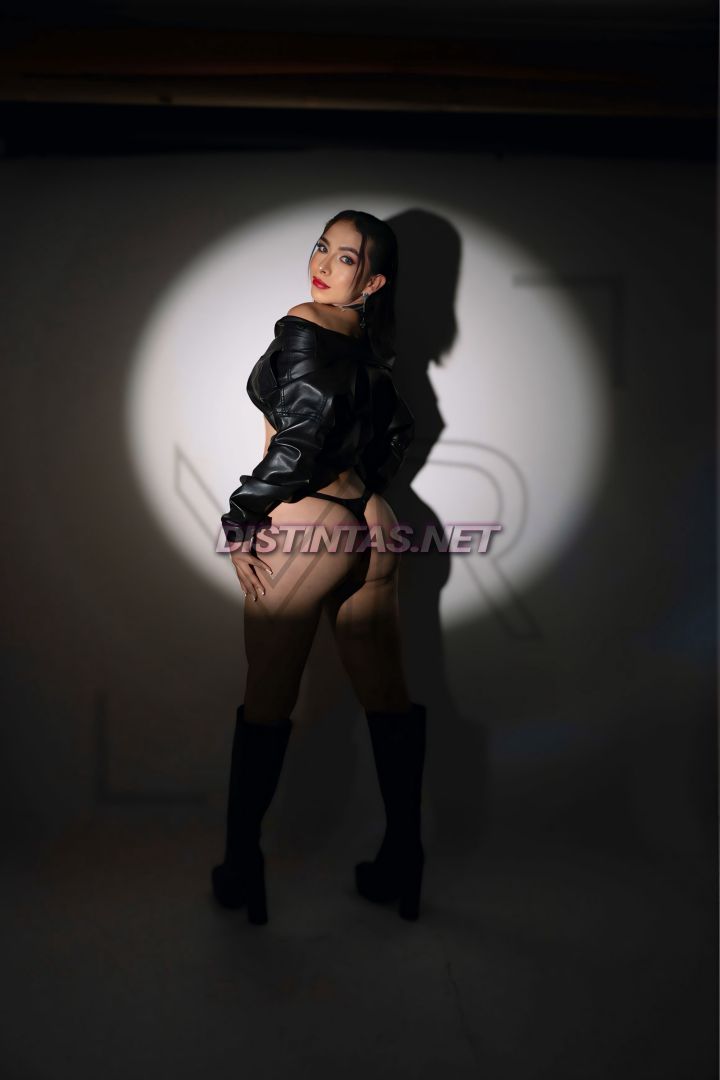 Naomy Williams