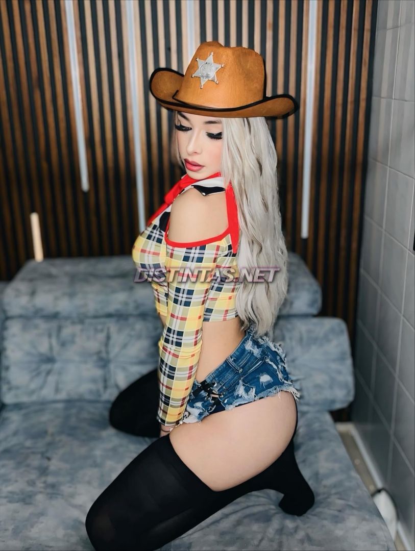 Naomy Williams