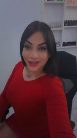 Veronica  Real