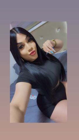 Veronica  Real
