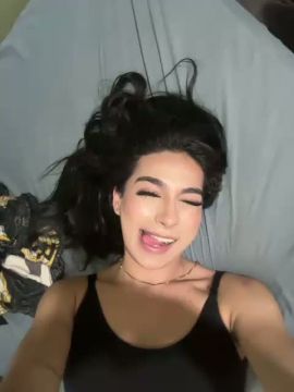 Mia