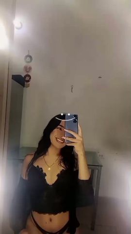 Mia
