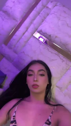 Mia
