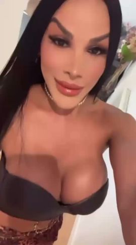 Alexandra Hernandez