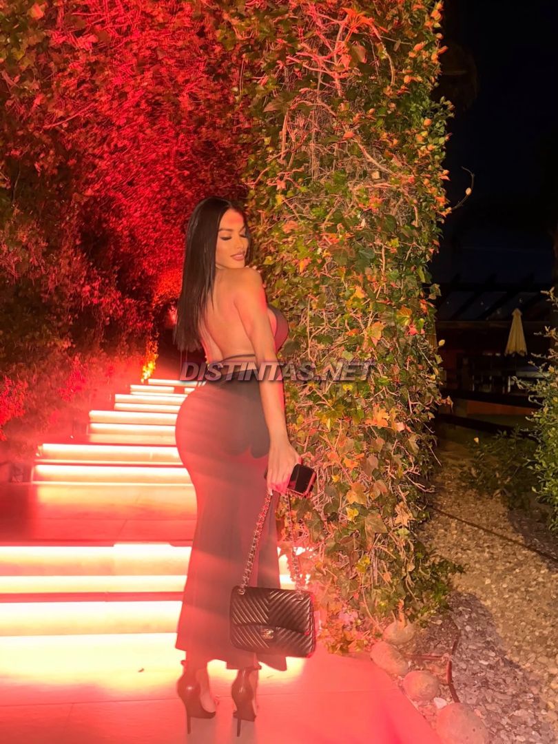 Alexandra Hernandez