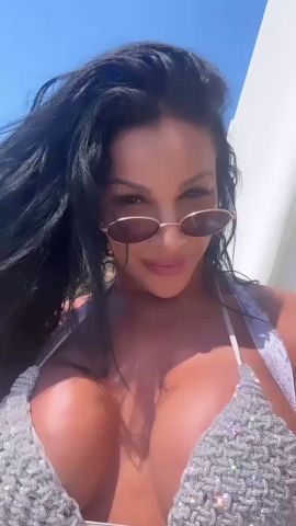 Alexandra Hernandez