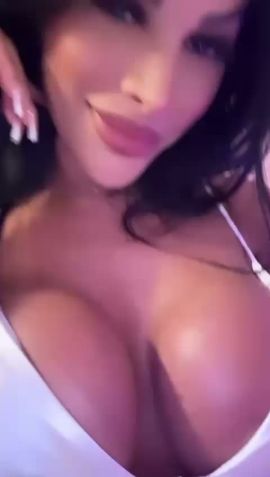 Alexandra Hernandez