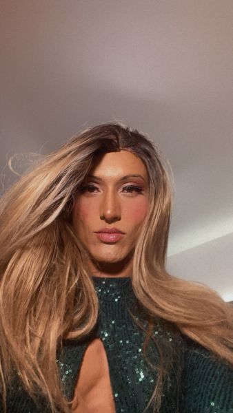 Hey! I’m Dora, new around here. I’m a Crossdresser that loves good moments, very horny, partner for every crime, trustable, love to realize fetiches and always fair. I demand respect. With respect and kindness everything may be possible. That doesn’t mean you can ask sex for free, ok? 
PS: I’m a Crossdresser so I don’t have “boobs”
But the chest is enough for you to grab it ;)