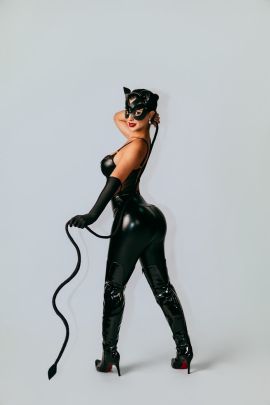Lara Lasmar**