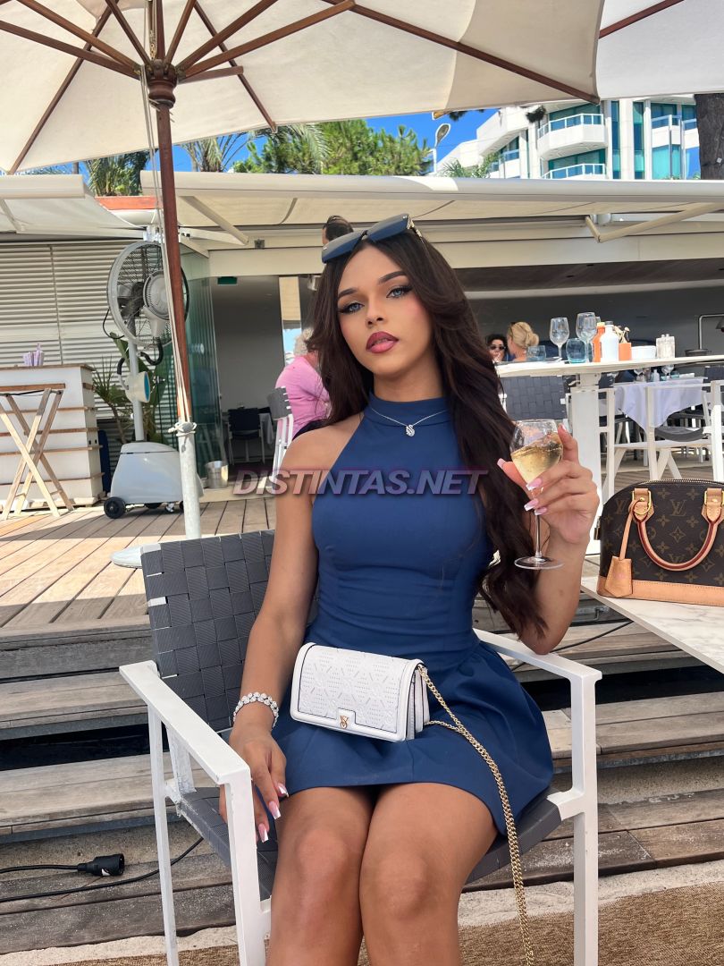Mia Jolie