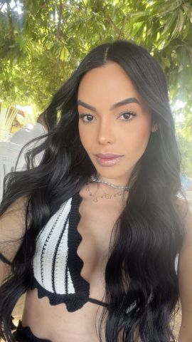 Isis Machado
