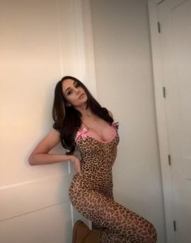 Juicy Alicia