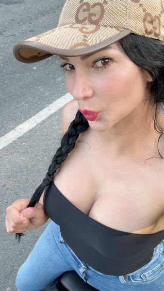 ''UNICA SIN MONTAJES O FOTOS FALSAS''
Costeña bellisima sensual tierna. Versátil cuerpo Esbelto ultra impecable te atiendo solita  en mi apto. Privado piso 1. Con parqueo. chapinero calle.61cr.15
Te consiento super rico sin prisas. Llamame.

