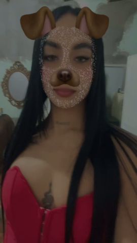 Lili Victoria 