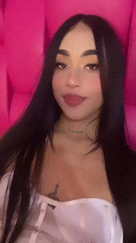 Lili Victoria 
