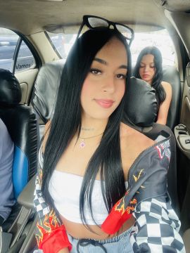 Lili Victoria 