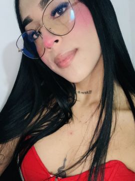 Lili Victoria 