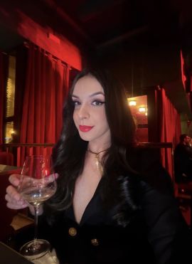 Marian Hot