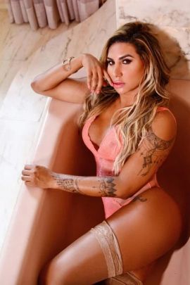 Nina Rich