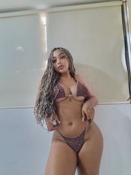 Kaena Queens