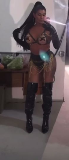 Jennyfer Knust