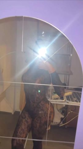 Jennyfer Knust