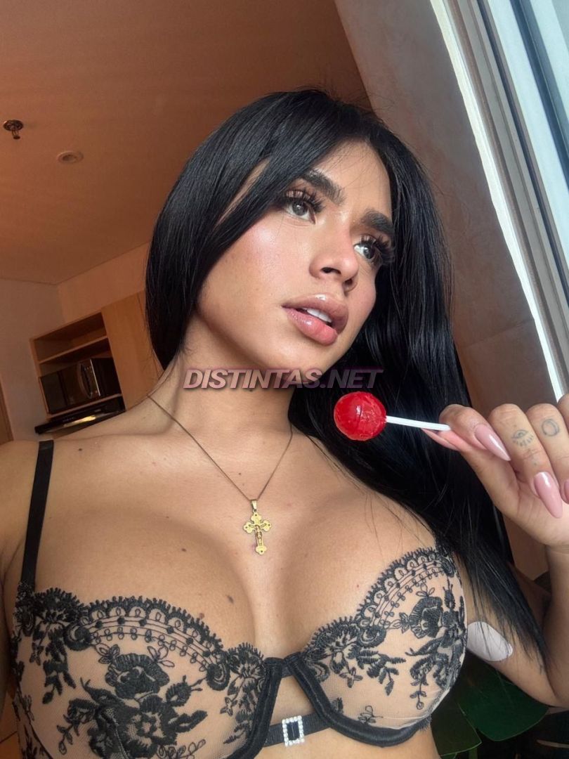 Ashley Capri
