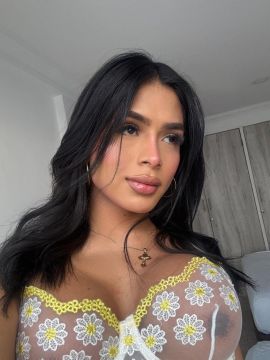 Ashley Capri