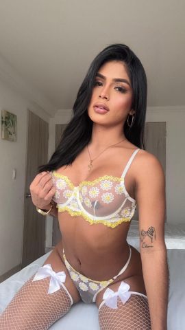 Ashley Capri