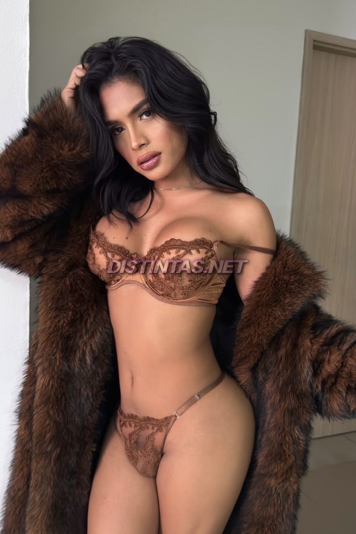Ashley Capri
