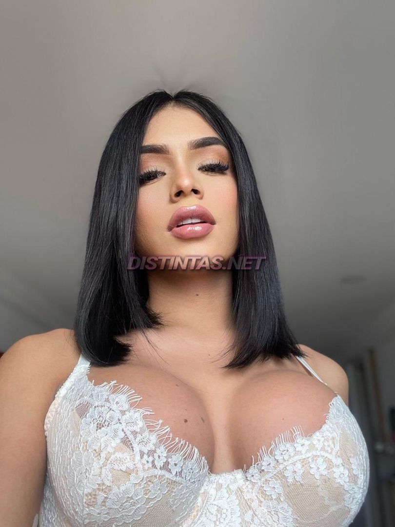 Ashley Capri