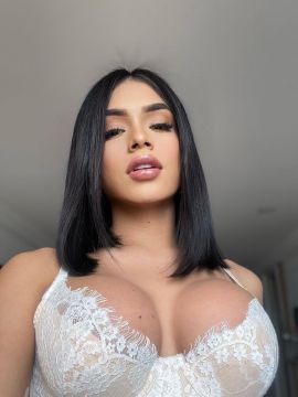 Ashley Capri