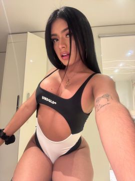 Ashley Capri