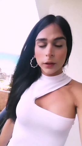 Ximena Ferrary