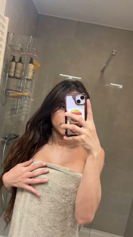 Ximena Ferrary