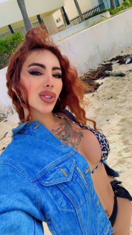 Victoria B.
