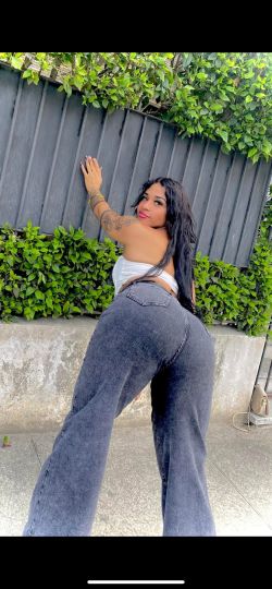 Claudia reyes