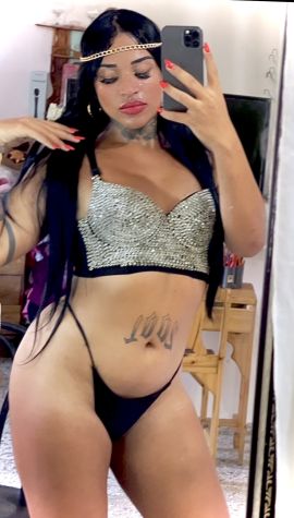Claudia reyes