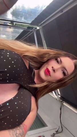 Sara Cute