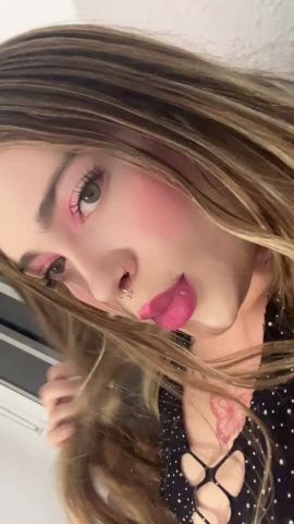 Sara Cute