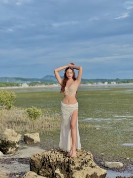 Euna Mariee